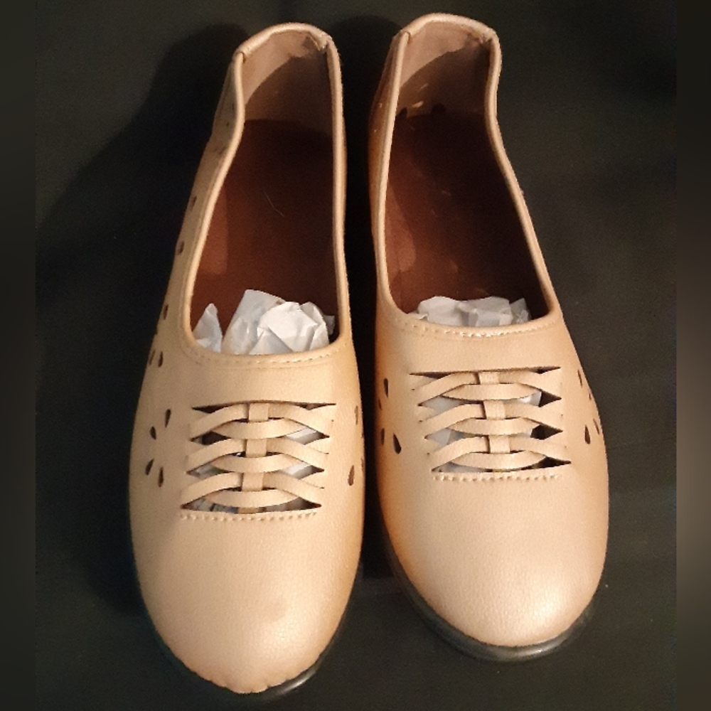Dr. Leonards Comfort KELSIE FLAT GOLD Womens Size 10W Shoes Slip On